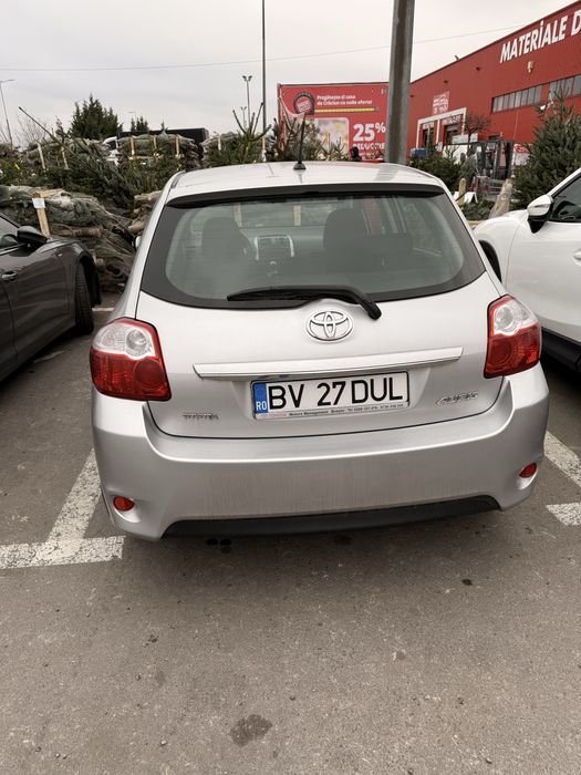 Vand Toyota Auris 2010