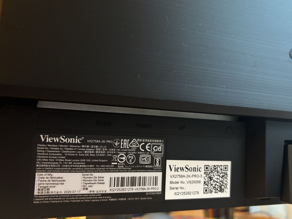 Продавам монитор ViewSonic 27 инча