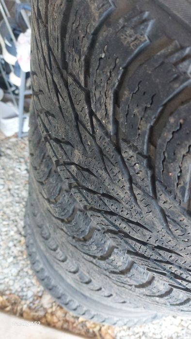 Продам зимние шины