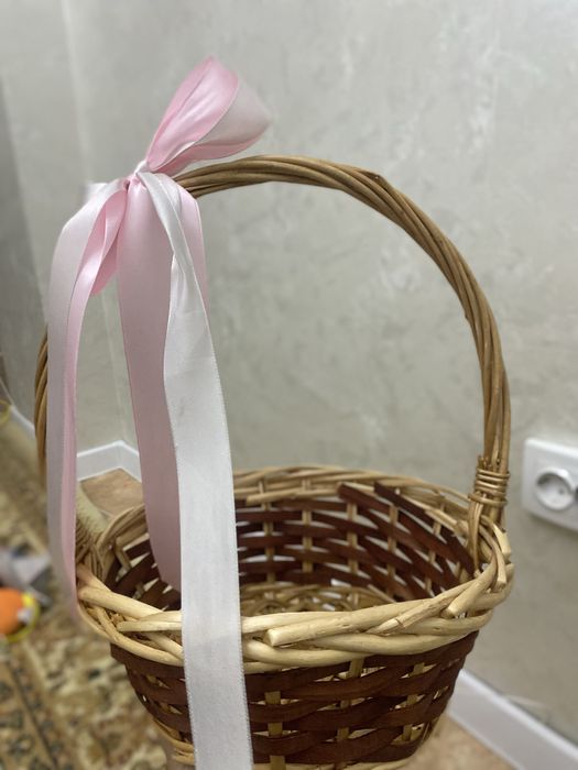 Корзина плетеная