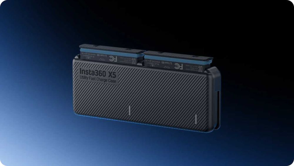 Insta360 X5 Utility Fast Charge Case