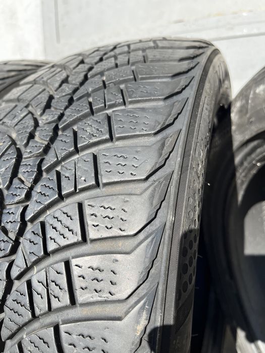 4 бр. зимни гуми 205/55/17 Kumho DOT 1919 6-7 mm