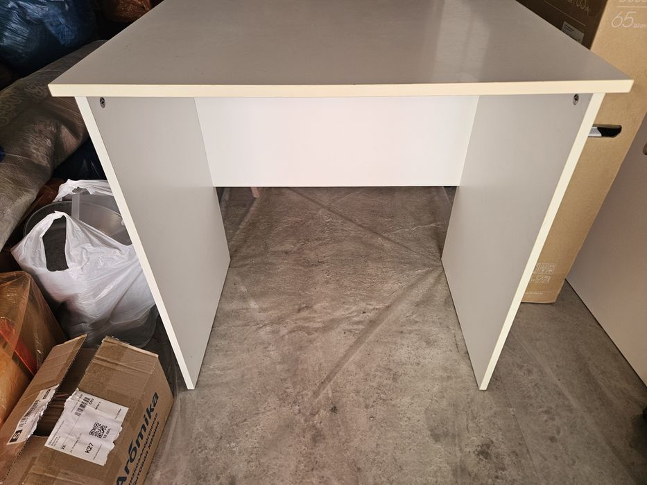 Продам стол Ikea