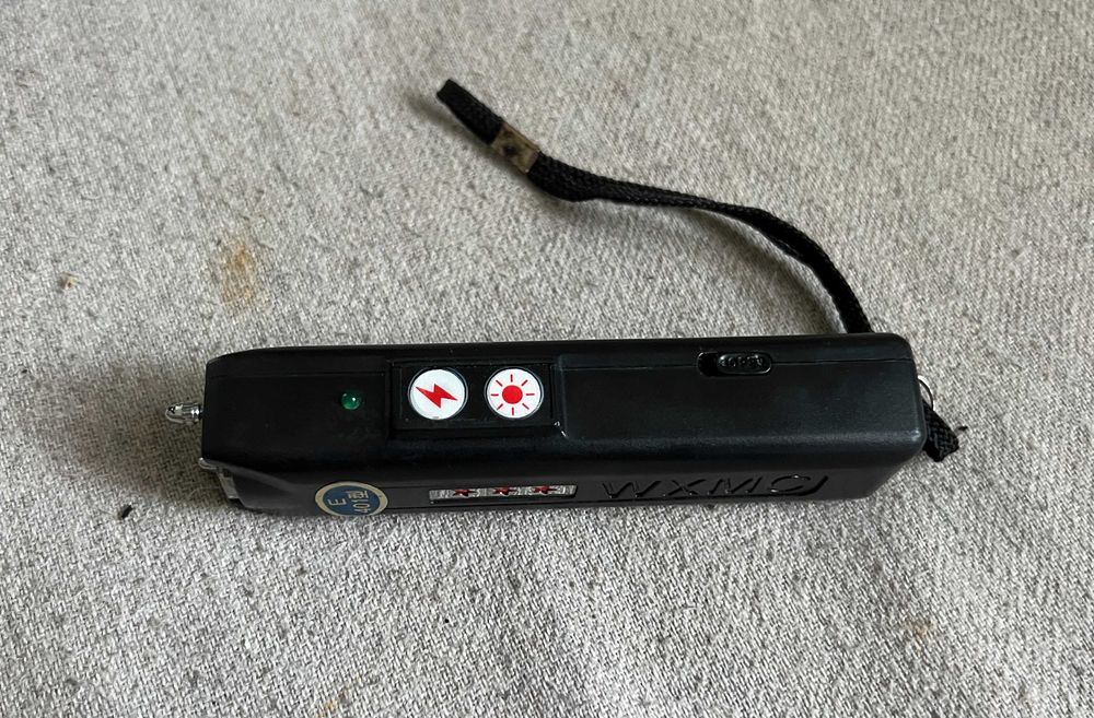 Lanternă electrosoc WXMC E401, cu husă, neprobata, fără încărcător