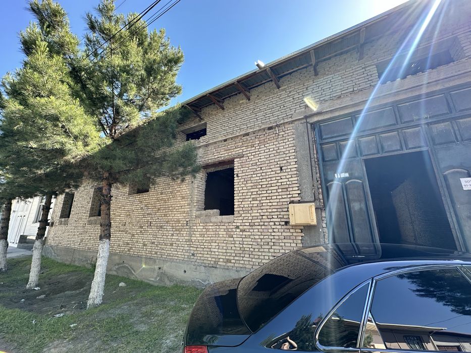 Hovli SOTILADI. Navoiy shahar