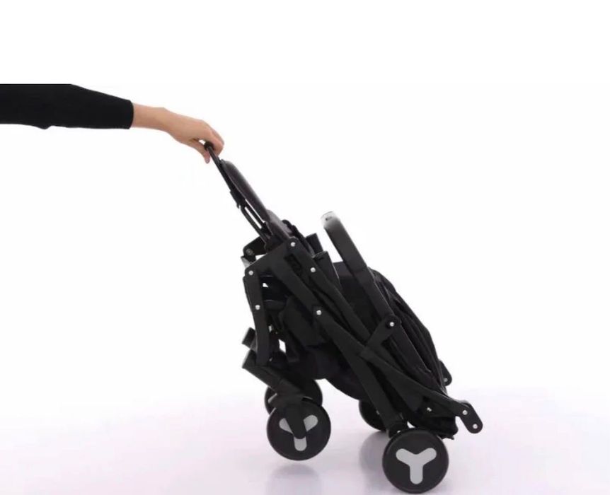 Коляска срочно продам