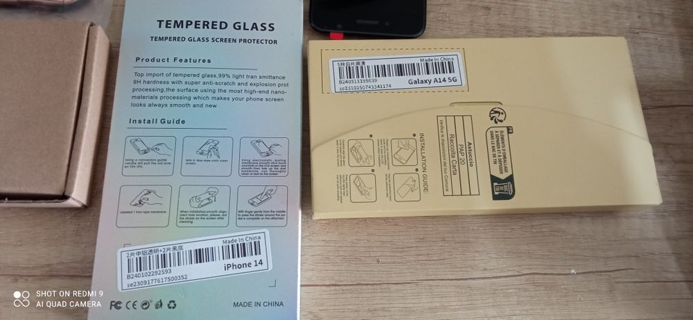 Huse și folii iphone și Samsung