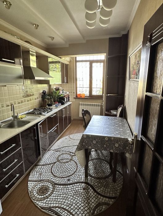 3-комн. квартира 72 м², метро Минор рядом