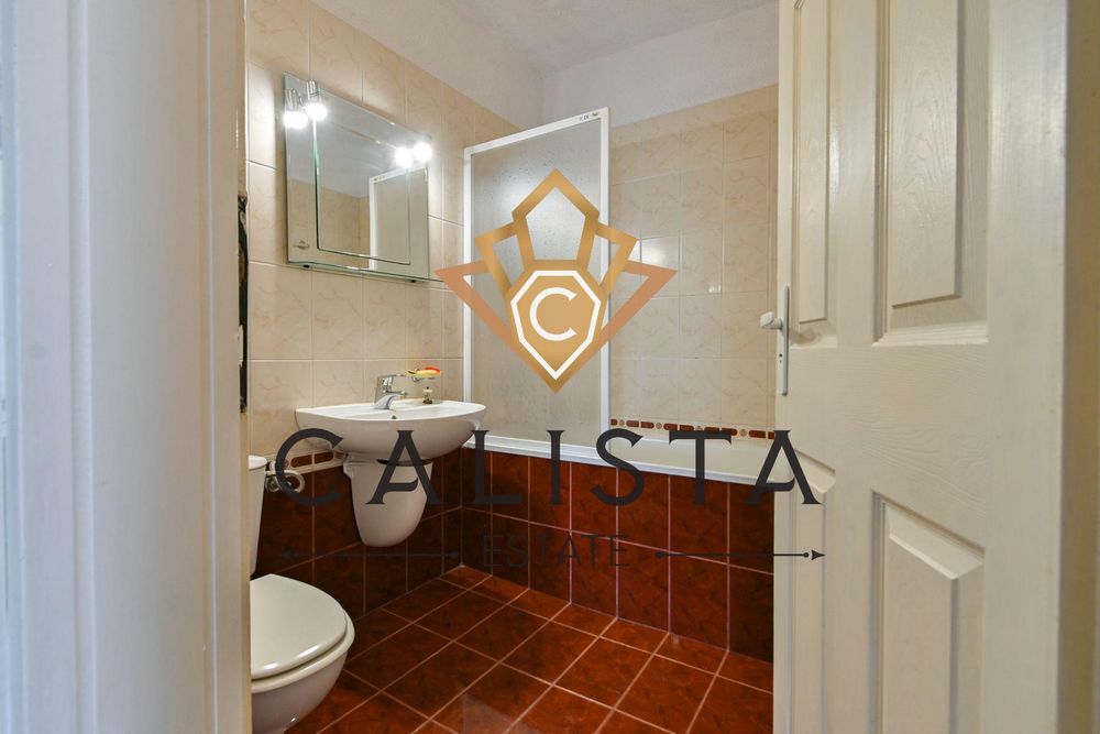 Дава се под наем Тристаен апартамент в София, Стрелбище - 109 кв.м за 870 € - Снимка #13