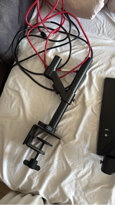 Монитор HyperX Armada 25