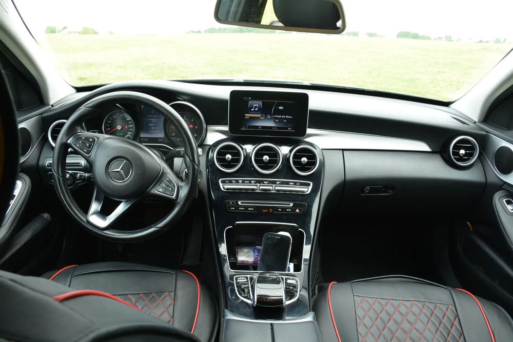 Mercedes-Benz C
