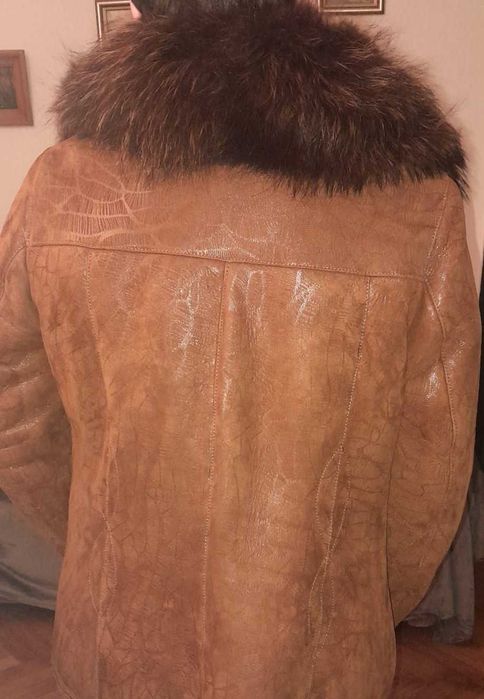 Cojocel dama din piele intoarsa cu guler de vulpe 5XL