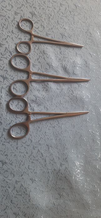 Медицинские бикс и инструменты