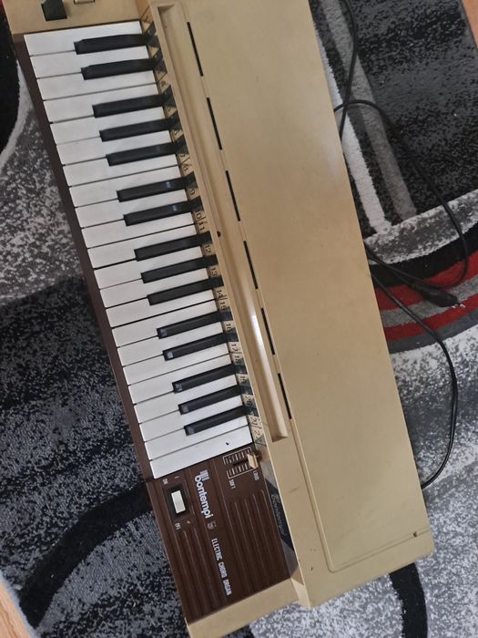 Orga electrica de masa Bontempi B4