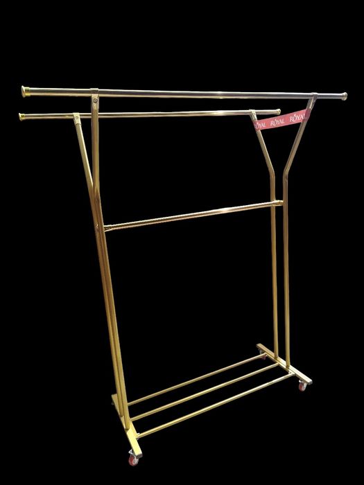 Garderob tilla rangli