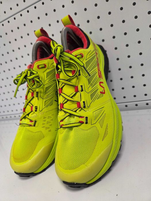 Оригинални мъжки обувки- La Sportiva Jackal Neon