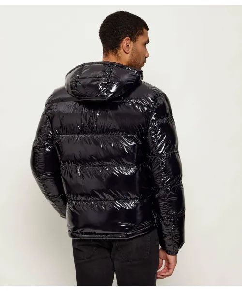 Hugo зимно яке в черно