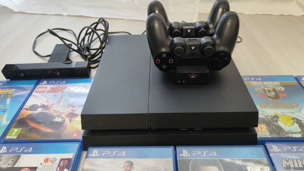 PlayStation  PS 4 +12 jocuri