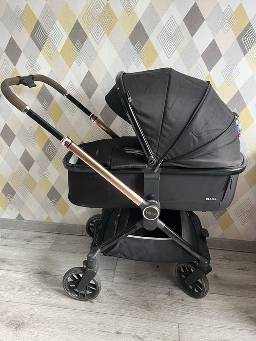 Продается коляска KIDILO