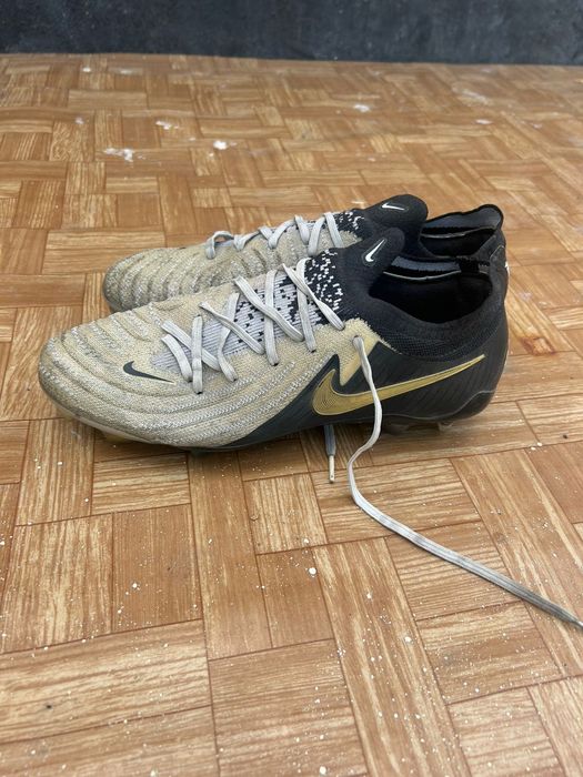 Бутсы Nike Phantom