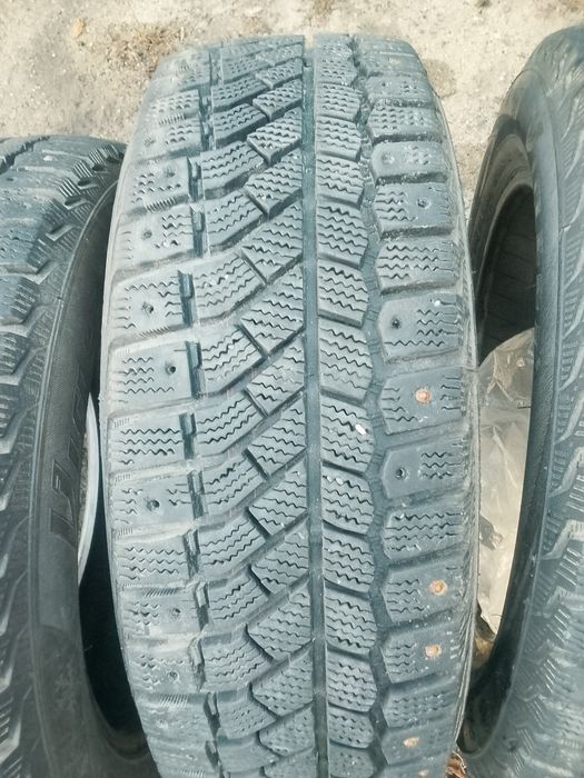 Продам.б/у. 185/60R15