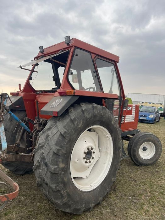 Vand fiat  80 90
Motor 4 cilindri  ,servo direcție  ,esiri hidraulic