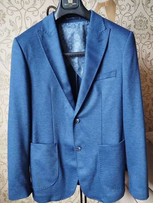 Продам летний молодежный пиджак