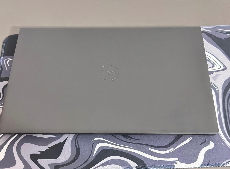 Laptop DELL Vostro 3525- Negru