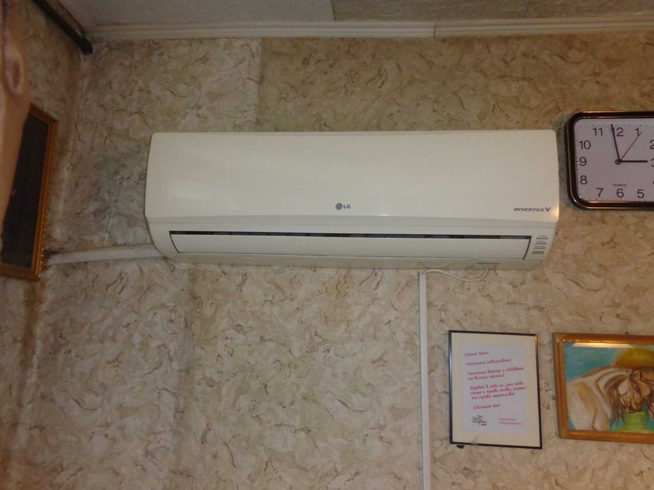 климатик LG 12EK