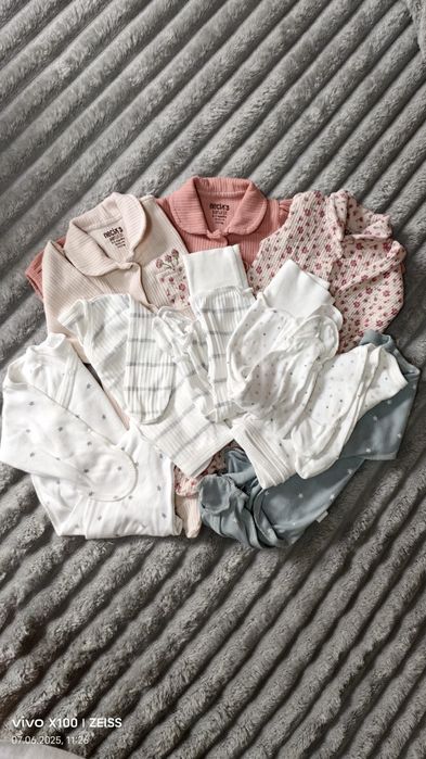 Продам детские вещи