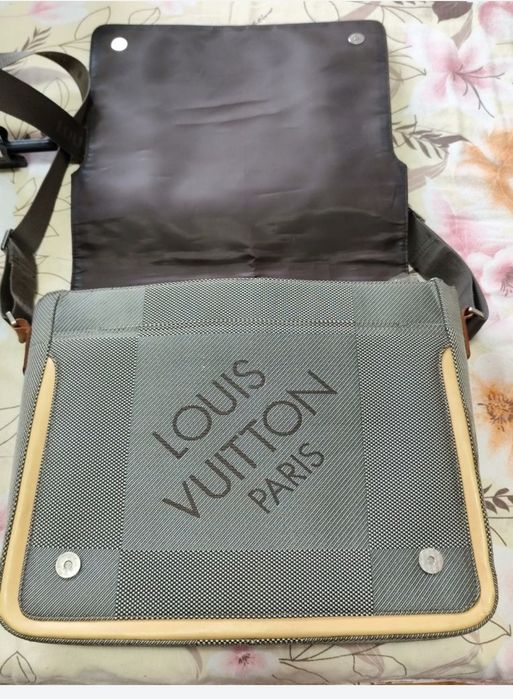 Geanta Messenger Bag