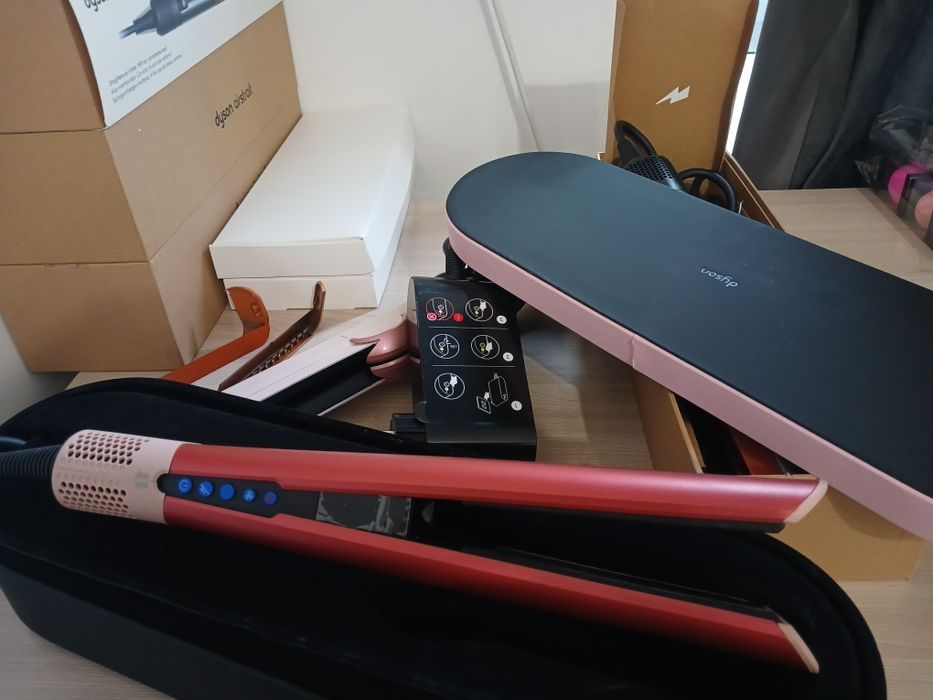 Dyson airstrait Утюжки