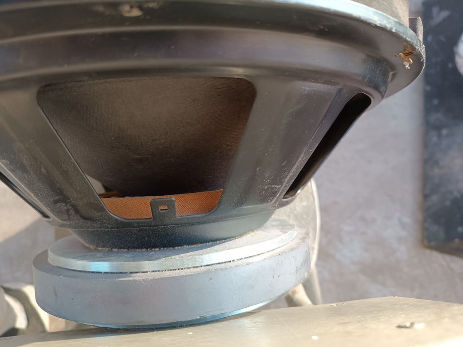 Сабуфер JBL 1000w max