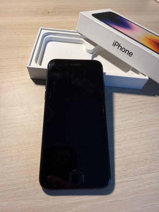 iPhone SE 2022 stare impecabilă