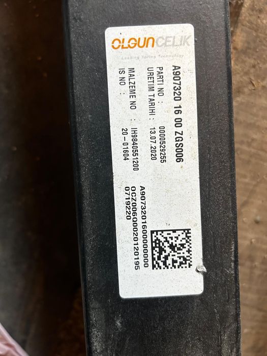 Arcuri spate,2 etrieri spate mercedes sprinter