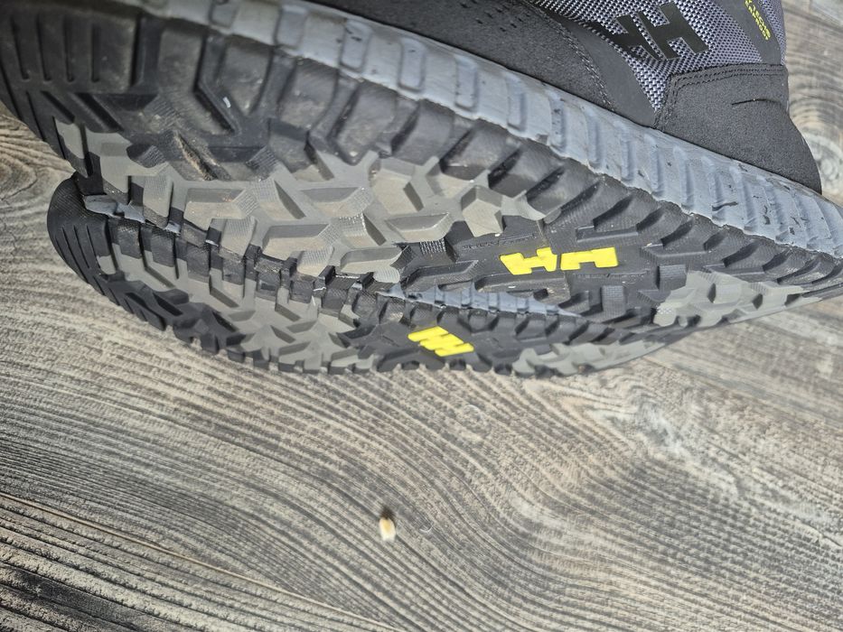 Обувки helly hansen