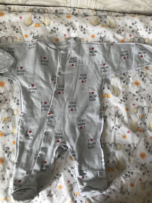 Продам кокон+вещи