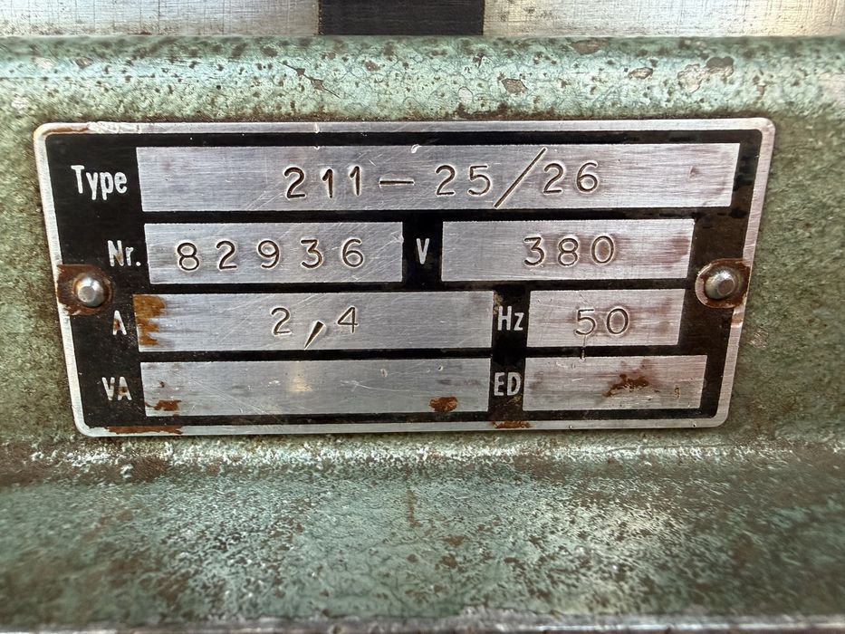 Магнитна маса 250х260мм