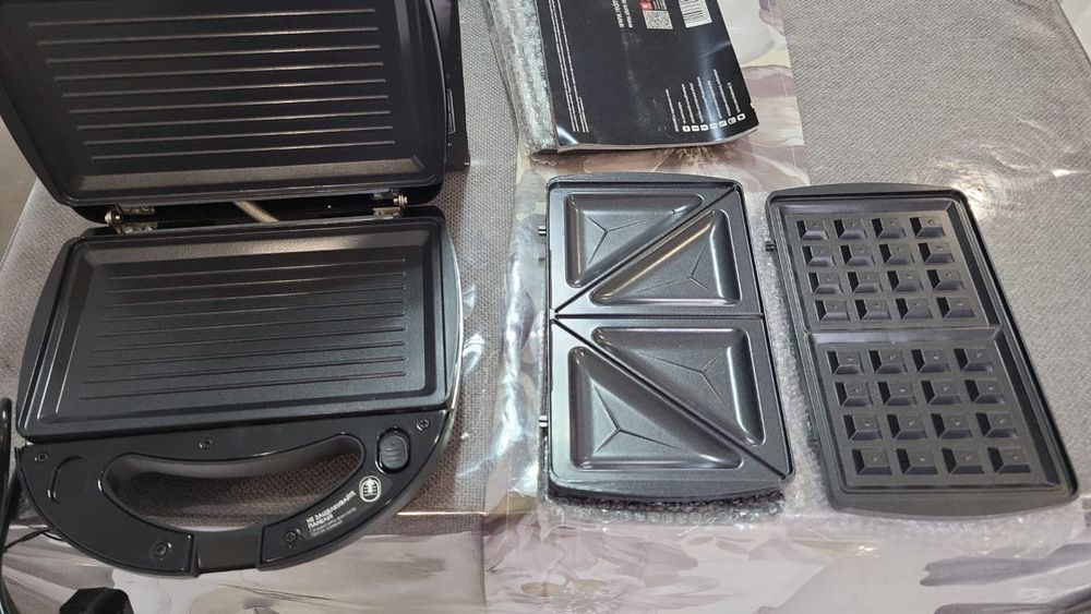 Мультипекарь, вафельница, орешницаа