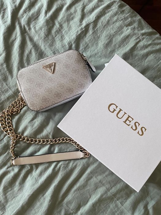 Geanta GUESS noua desigilata
