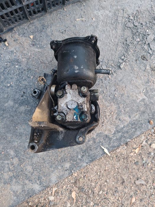 Запчасти на Subaru Forester