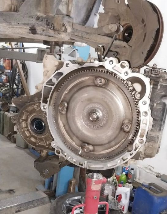 Замена и ремонт двигателя,кпп,грм.