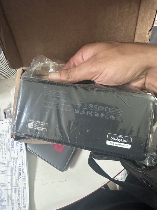 Statie de andocare, Dell, Universal, D6000