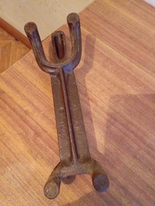 Чугунный орехокол СССР.