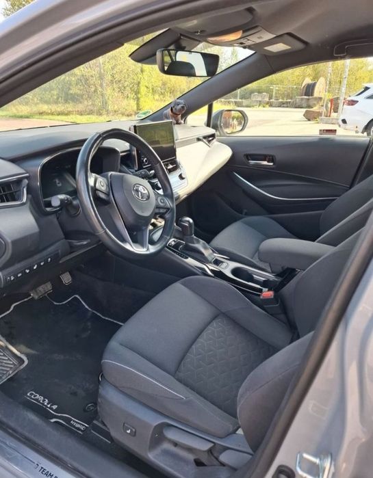 Toyota Corolla Touring Sport
