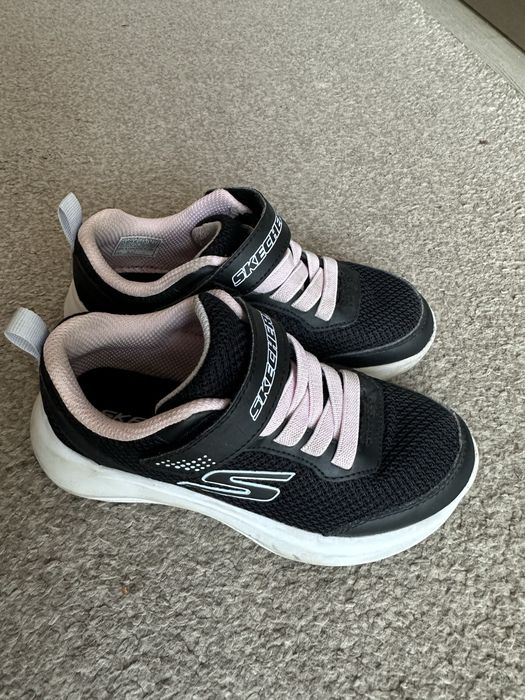 Детски маратонки Nike 29,5 и Skechers 28