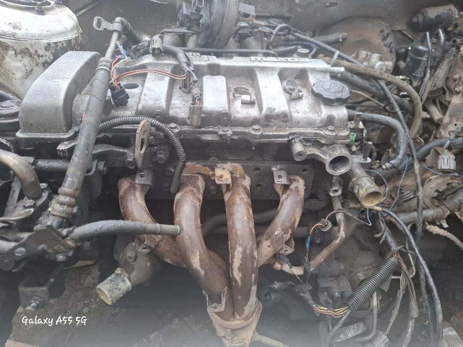 Двигатель Mazda Kronos