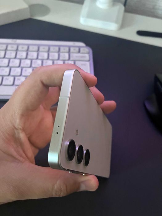 Samsung Galaxy s24 новый