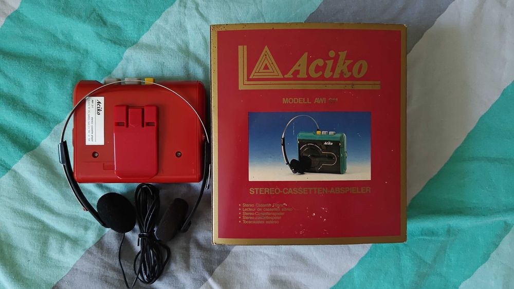 Ретро оригинал стерео касетофон уокмен Aciko AWI 211 - пълен комплект