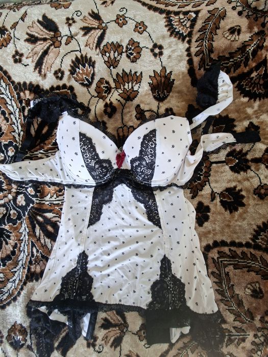 Продам новый бодик 2500